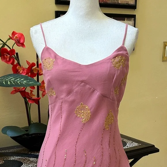 Y2K 90’s🚫SOLD🚫Bead Sequins Pink Lace Fairy core Asymmetrical Hem Camisole Large - Picture 2 of 15